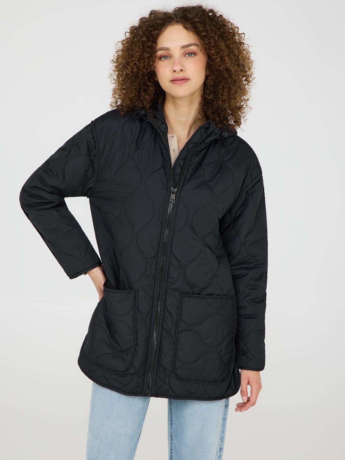 Veste matelassée à capuche