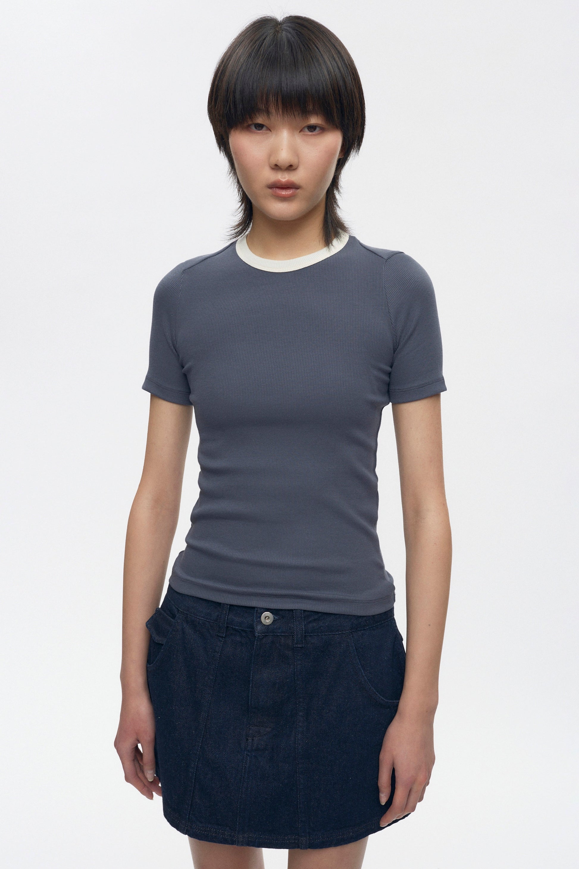 T-shirt côtelé ajusté pour femme