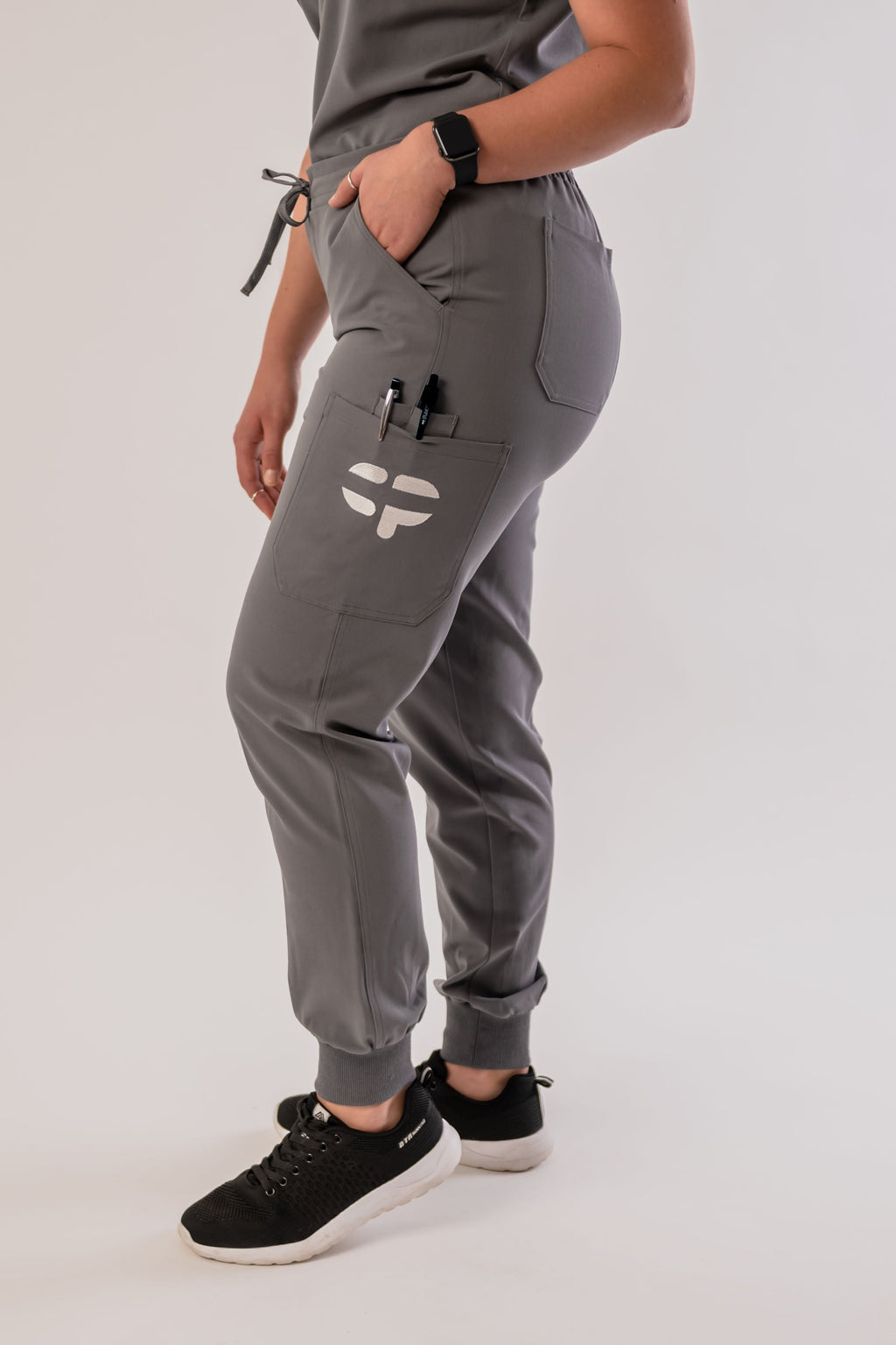 Paméla - Jogger Uniform Pants