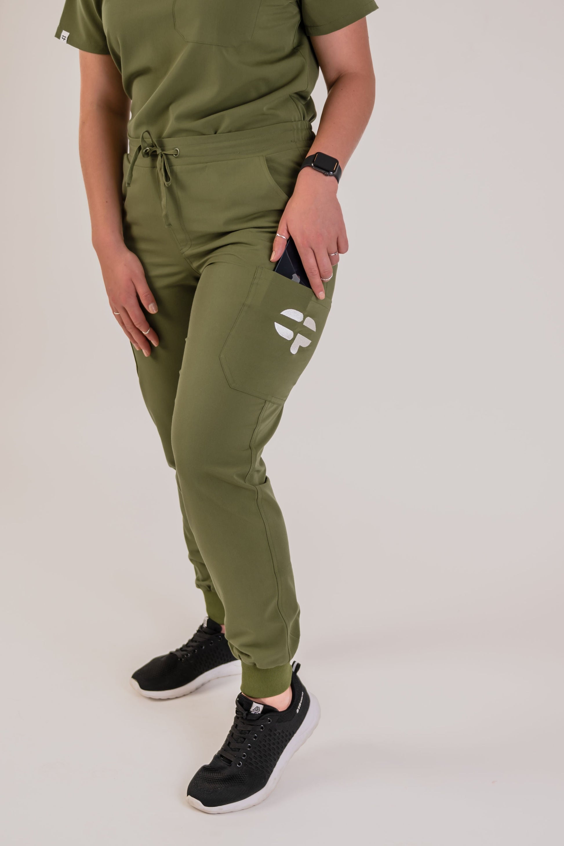 Paméla - Jogger Uniform Pants