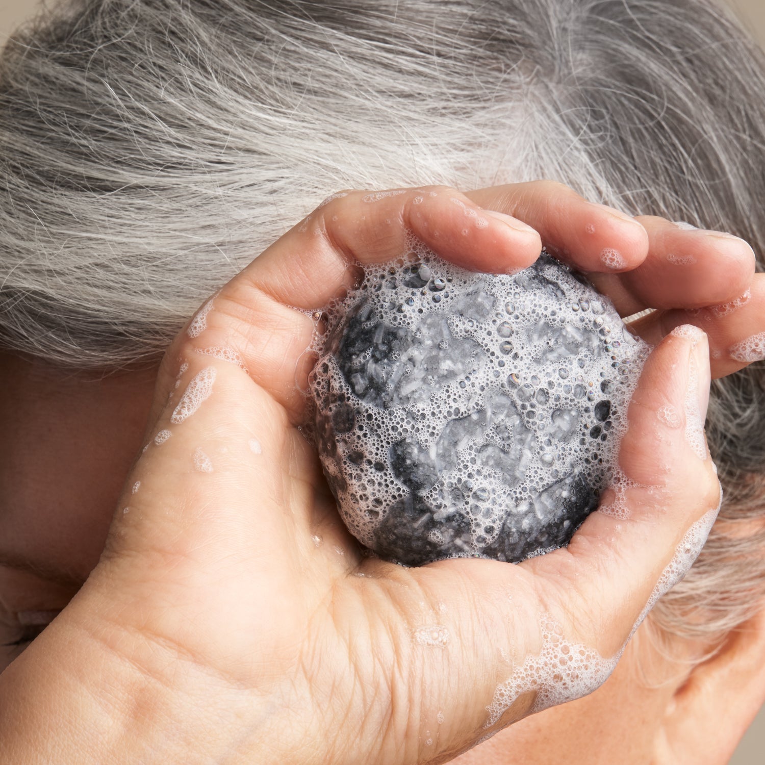 Shampoing détoxifiant