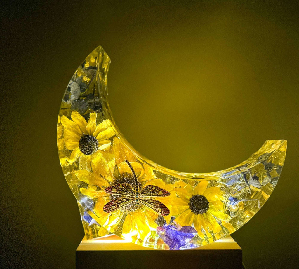 Tournesol céleste et lune : veilleuse en résine libellule et tournesol