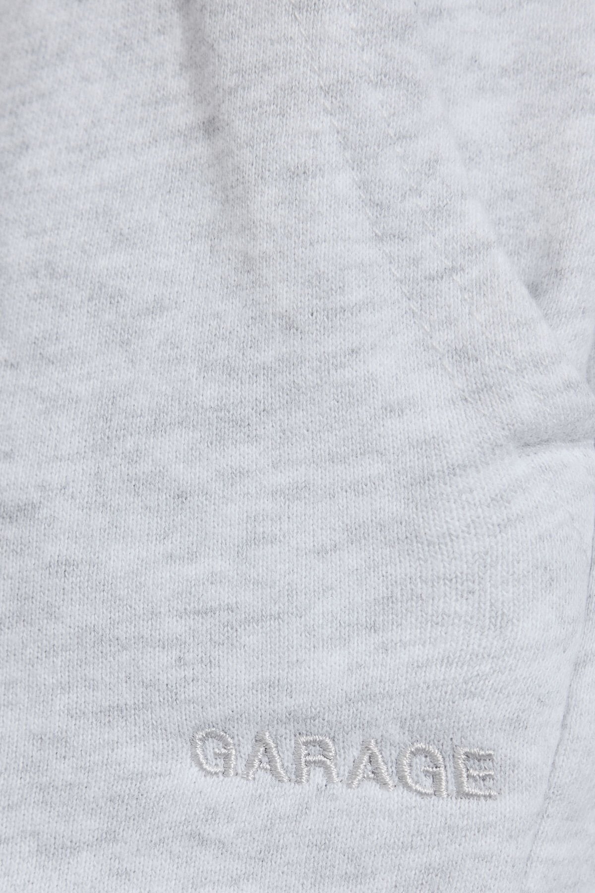 Short taille basse en tissu éponge doux