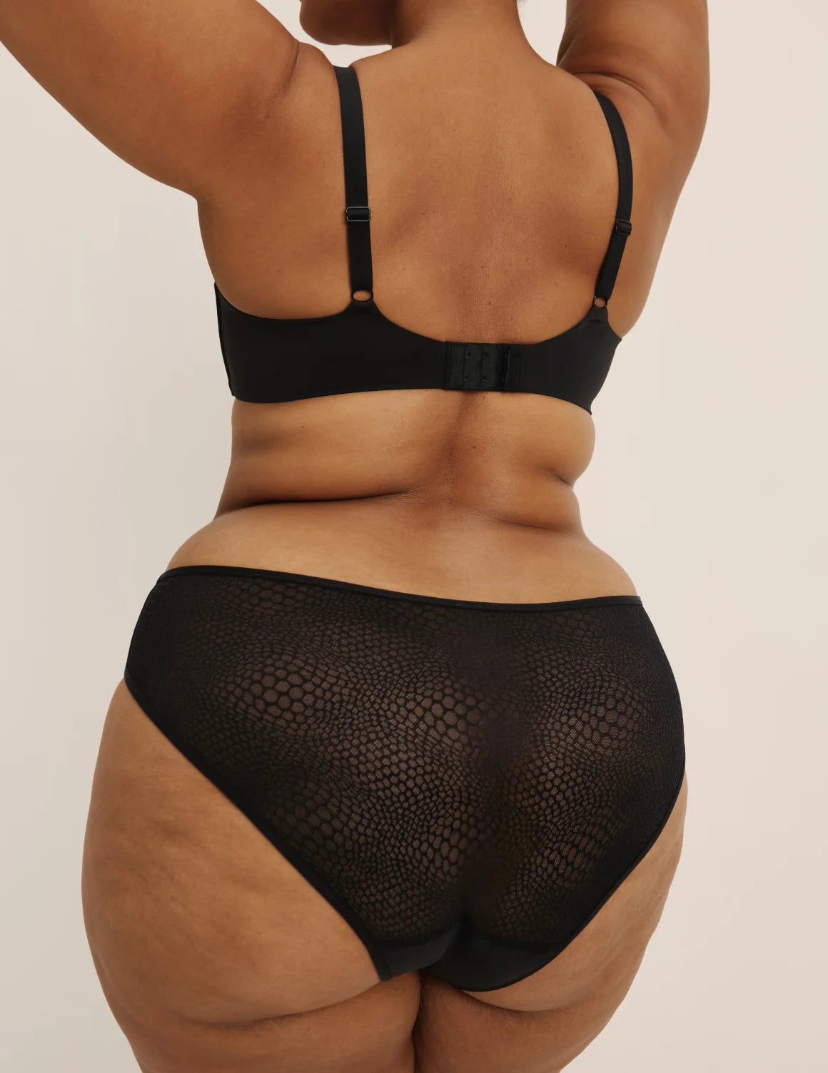 Light Leakproof Gossamer Lace Bikini