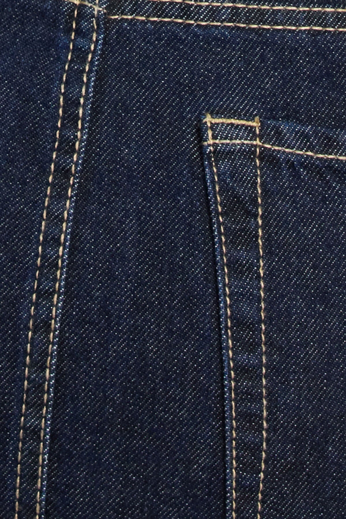 Mini-jupe en jean avec ceinture