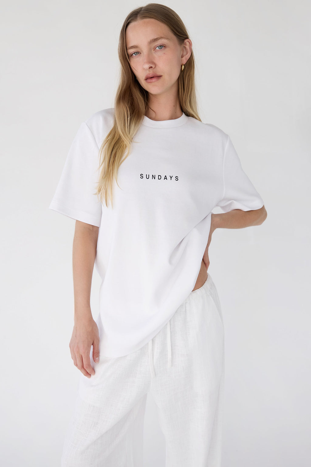 SUNDAY HEAVYWEIGHT CREWNECK T-SHIRT