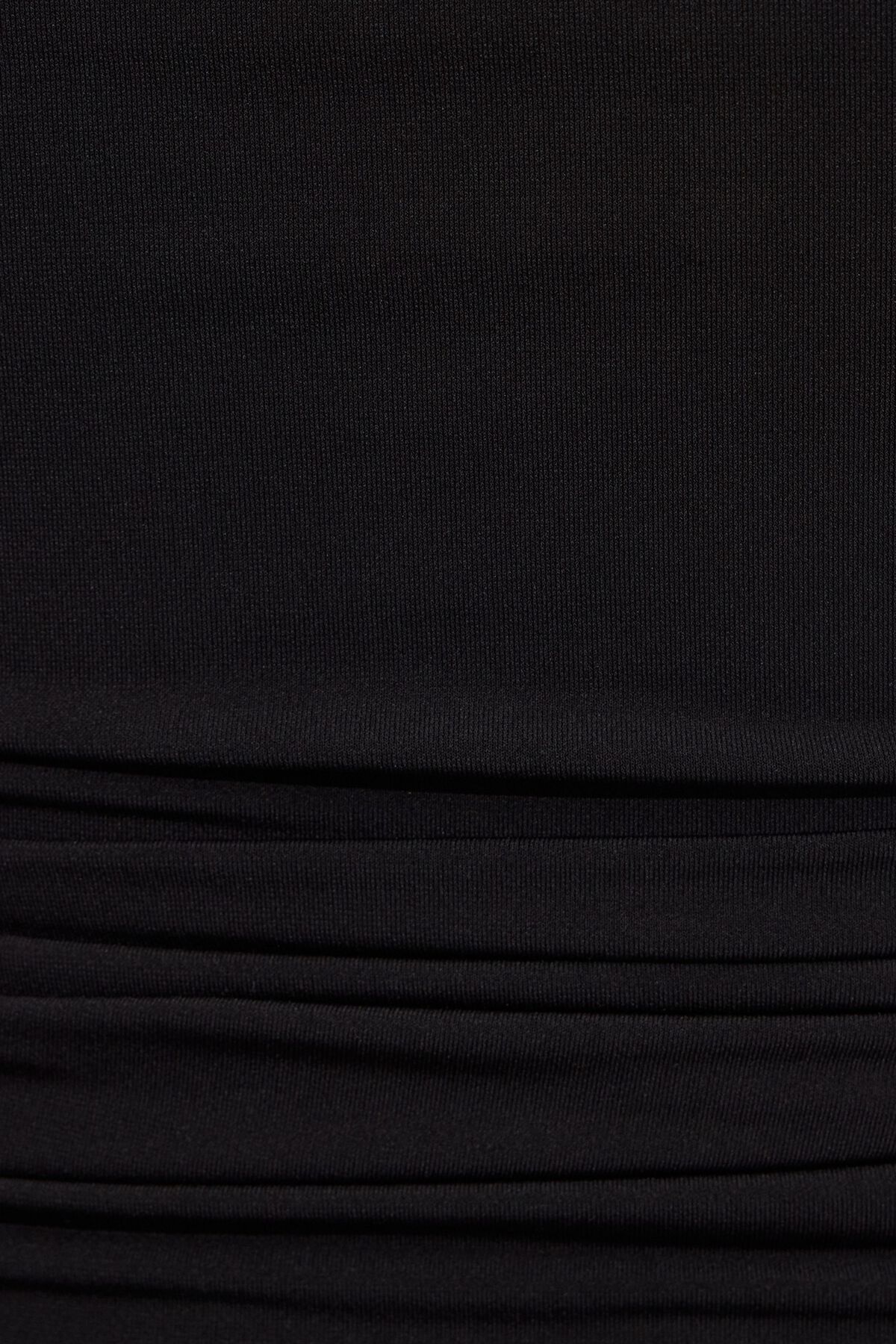 Sculpt Longline Tube Top