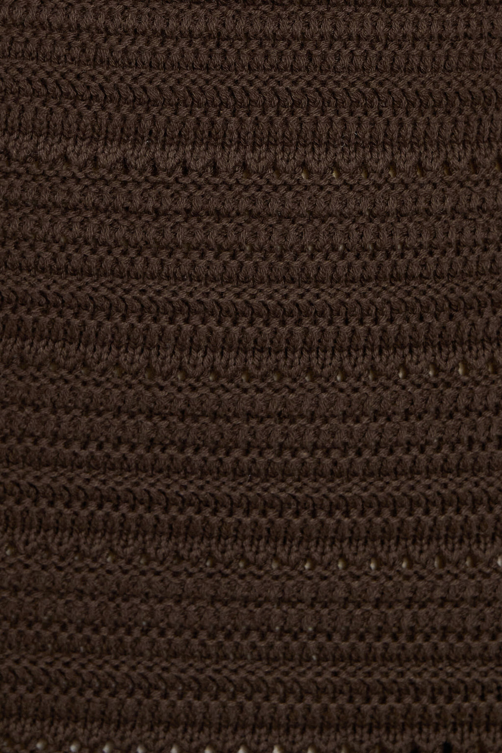 Mini-robe dos nu en crochet