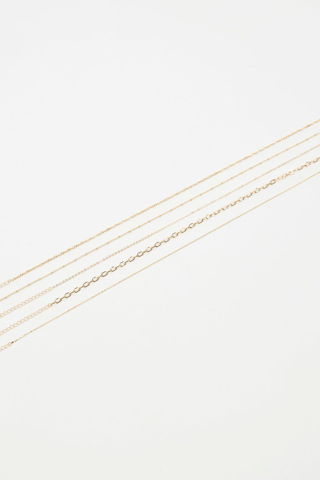 Ensemble de 5 chaînes classiques