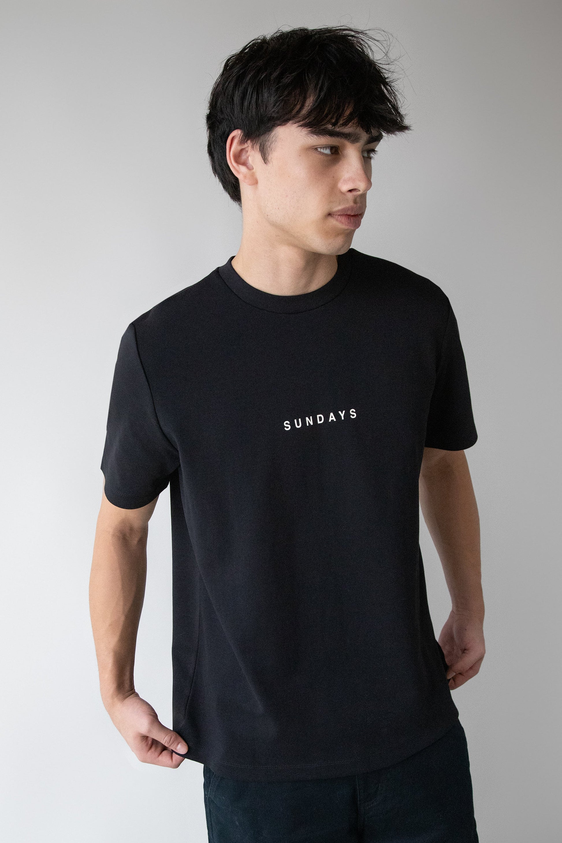 SUNDAY HEAVYWEIGHT CREWNECK T-SHIRT
