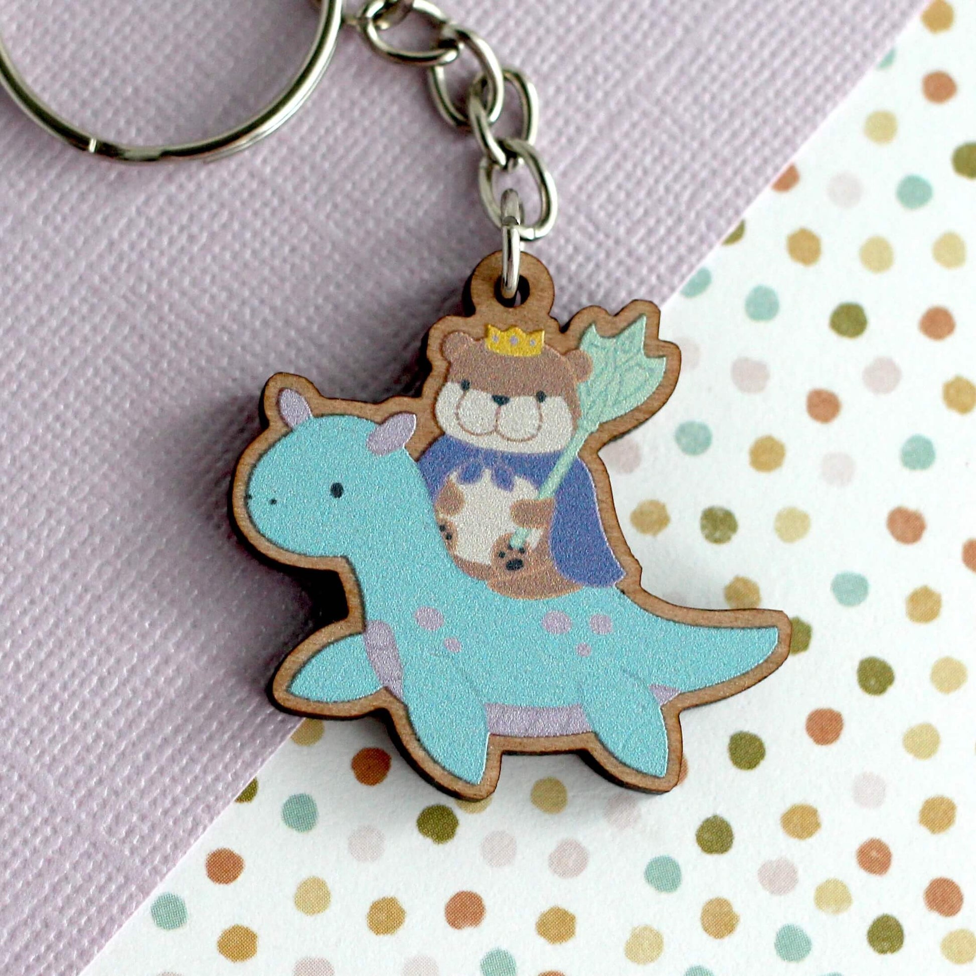 Porte-clés en bois Otter King chevauchant un dragon des mers