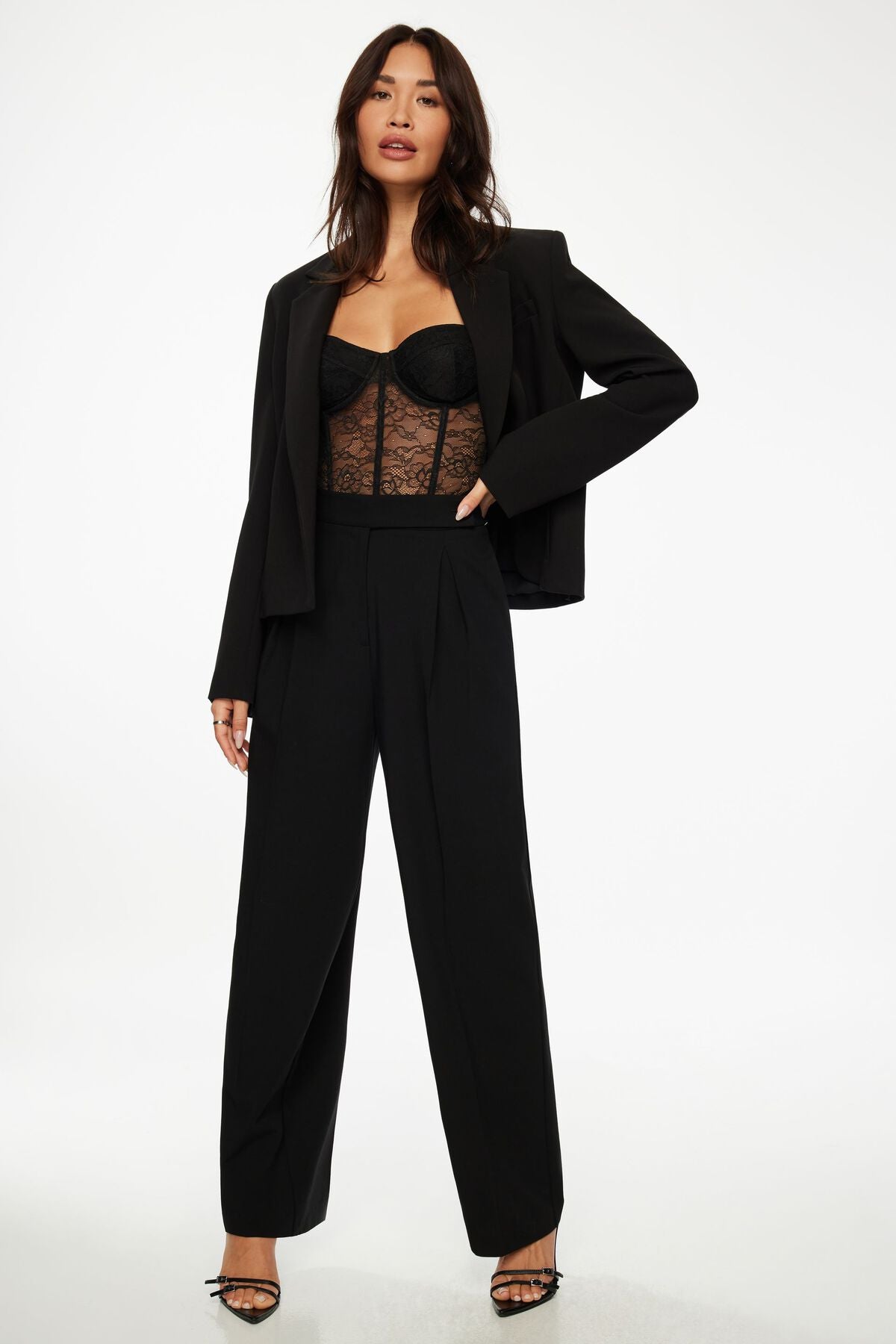 Relaxed Long Sleeve Blazer