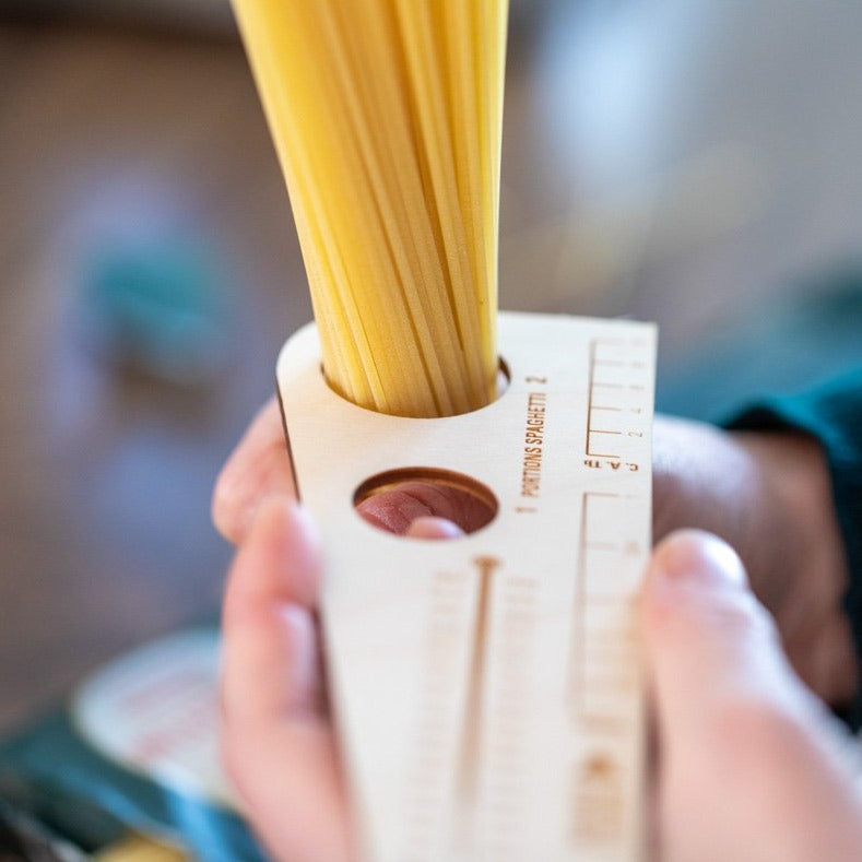Multi-Functional Kitchen Tool 'd-Cuit'