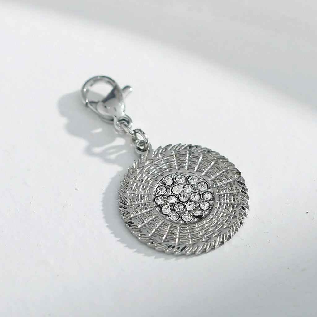 AVERY Charm Necklace Silver