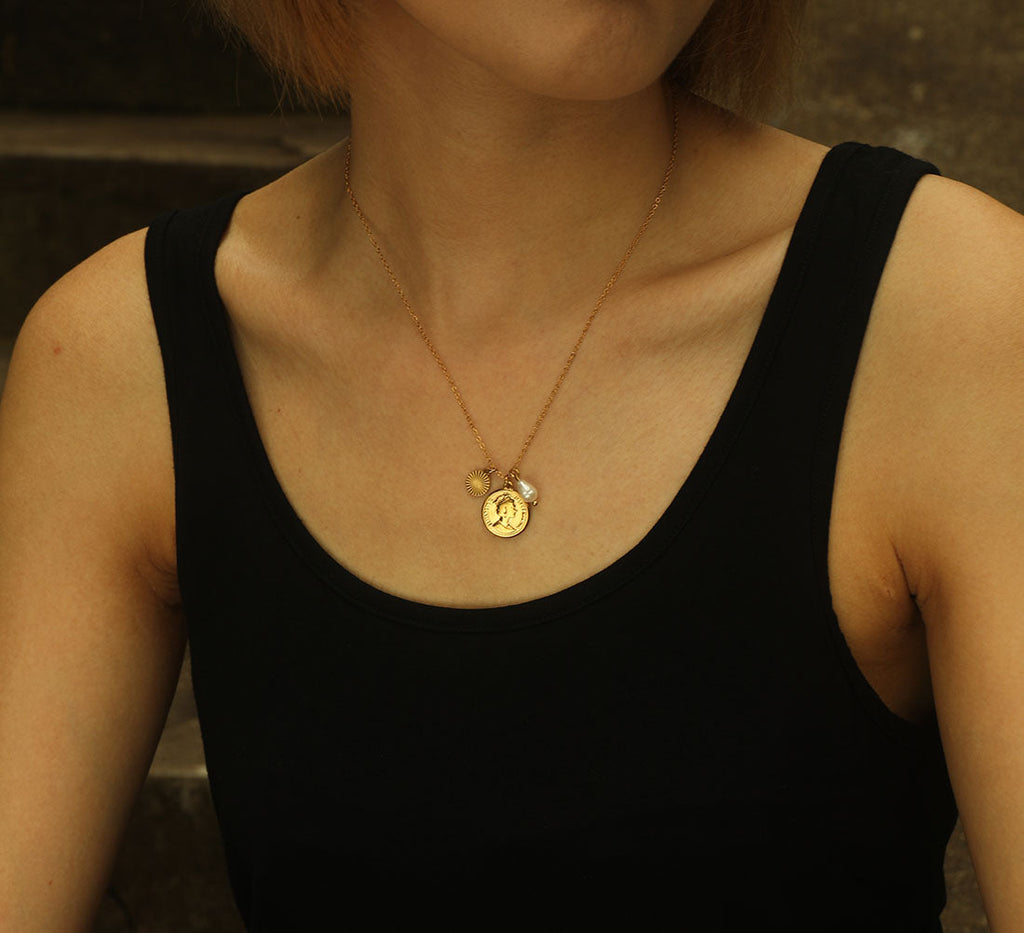 IZABELLA Gold: Vintage Charms Necklace with a Beaded Chain