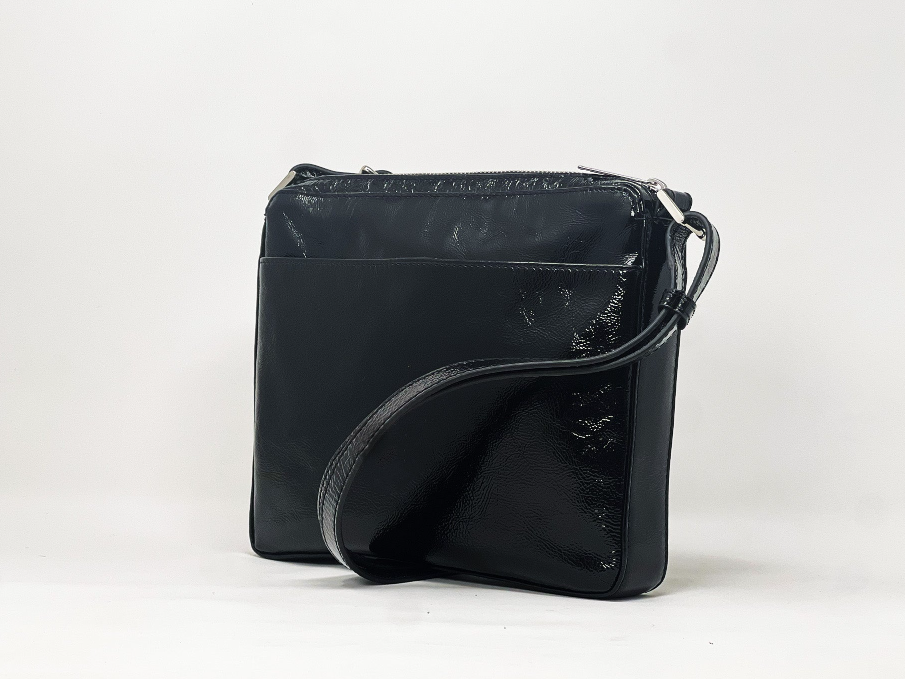 Black Patent Shoulder Bag | Gisèle Petit