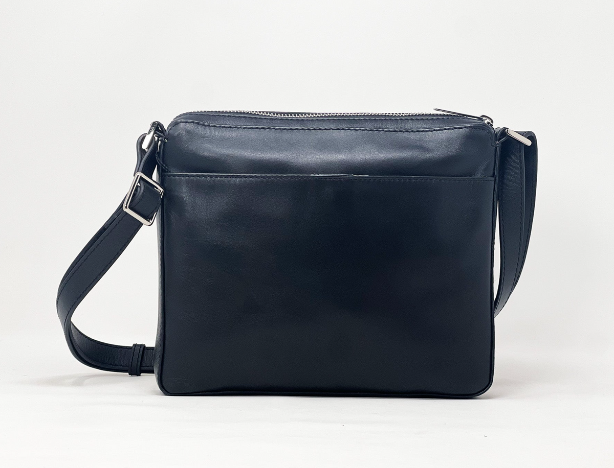 Black Leather Shoulder Bag | Gisèle Petit - PREORDER