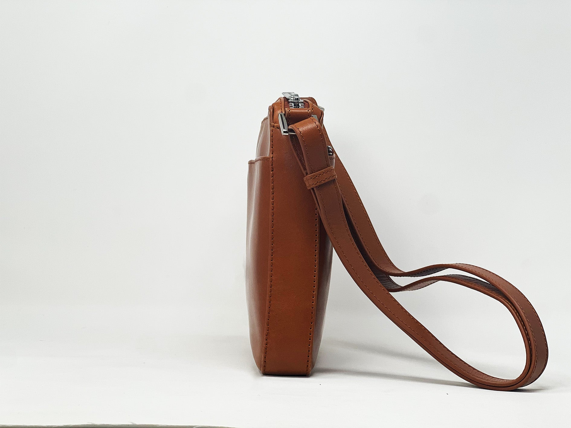 Cognac Crossbody Bag | Gisèle Petit
