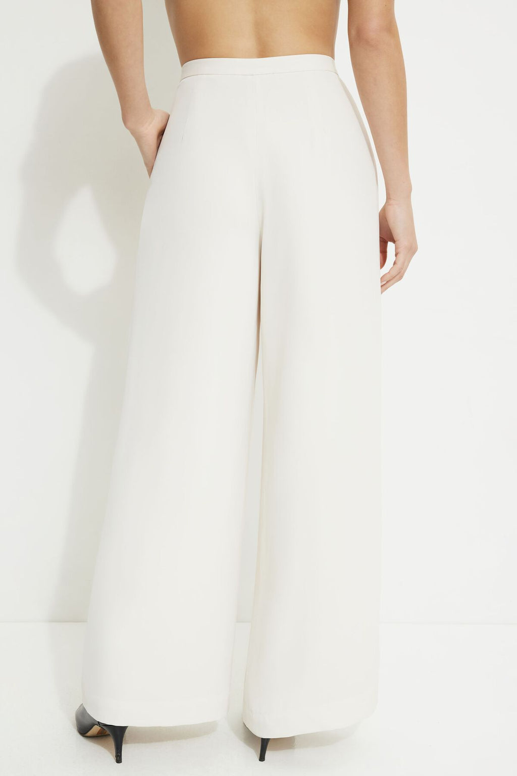 Fluid Wide Leg Pants