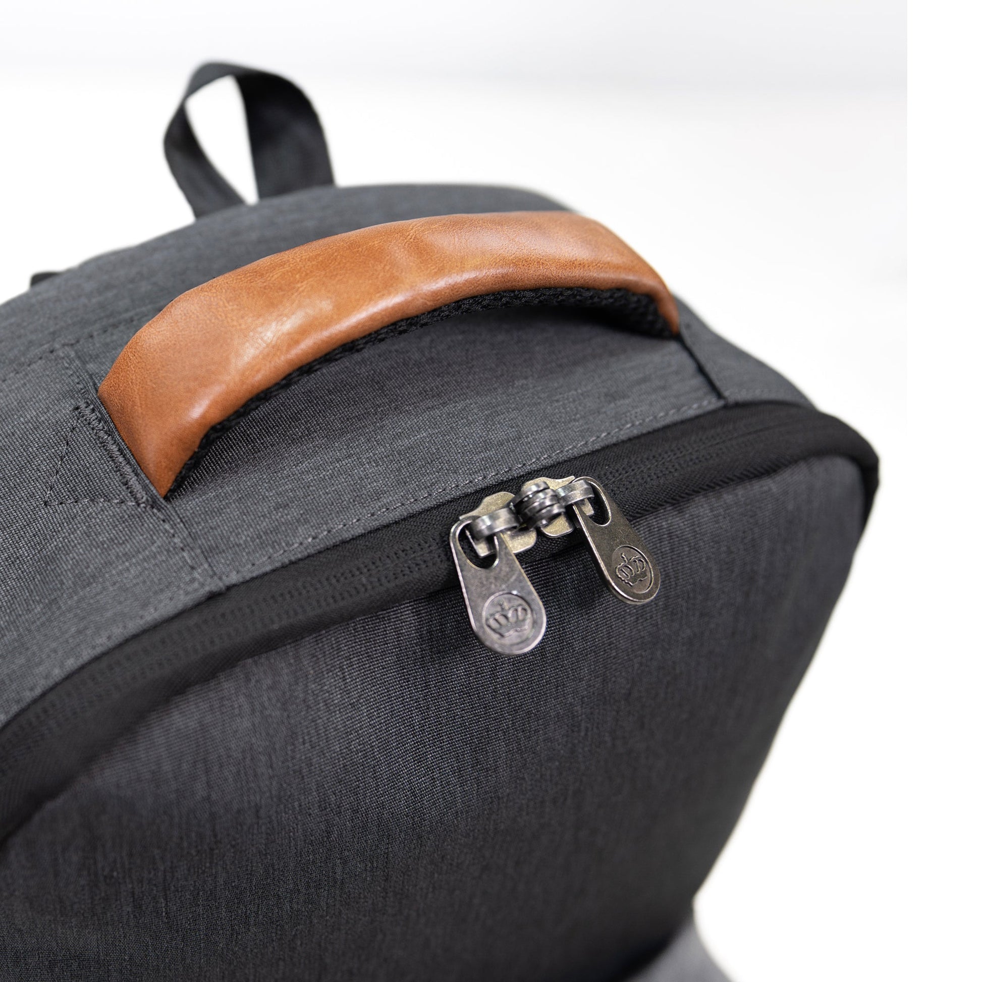 PKG Robson 12L Cross-body | Laptop bag