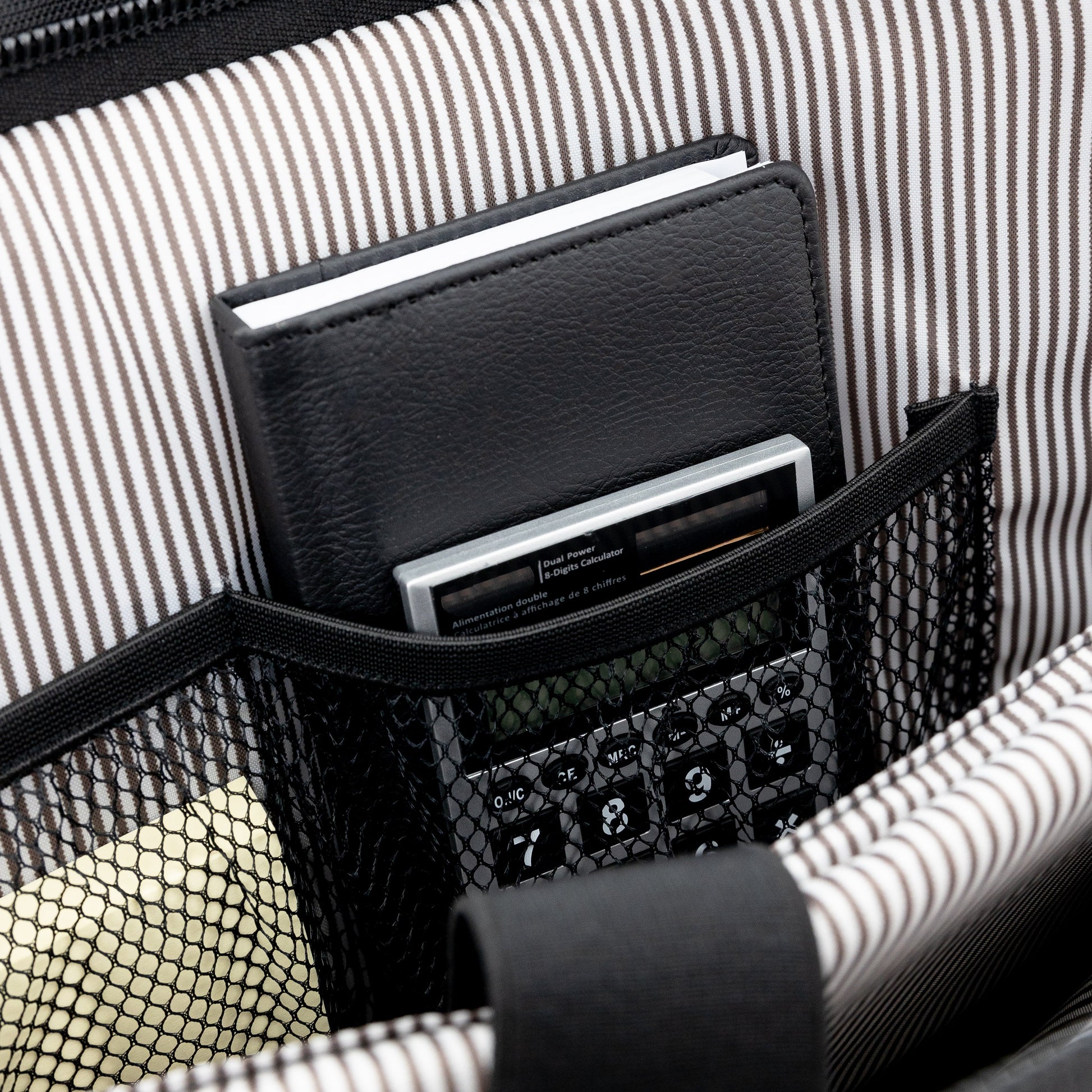 PKG Trenton 31L District Messenger | Backpack