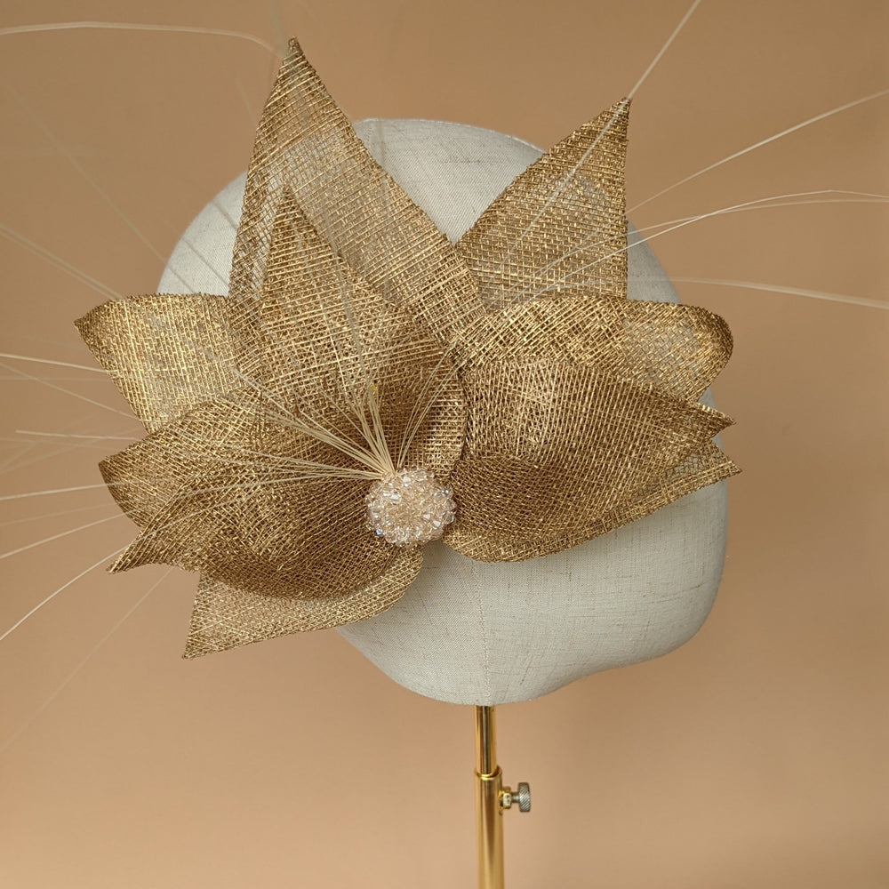 LADY KARAT Large Sinamay and Feather Bridal Fascinator
