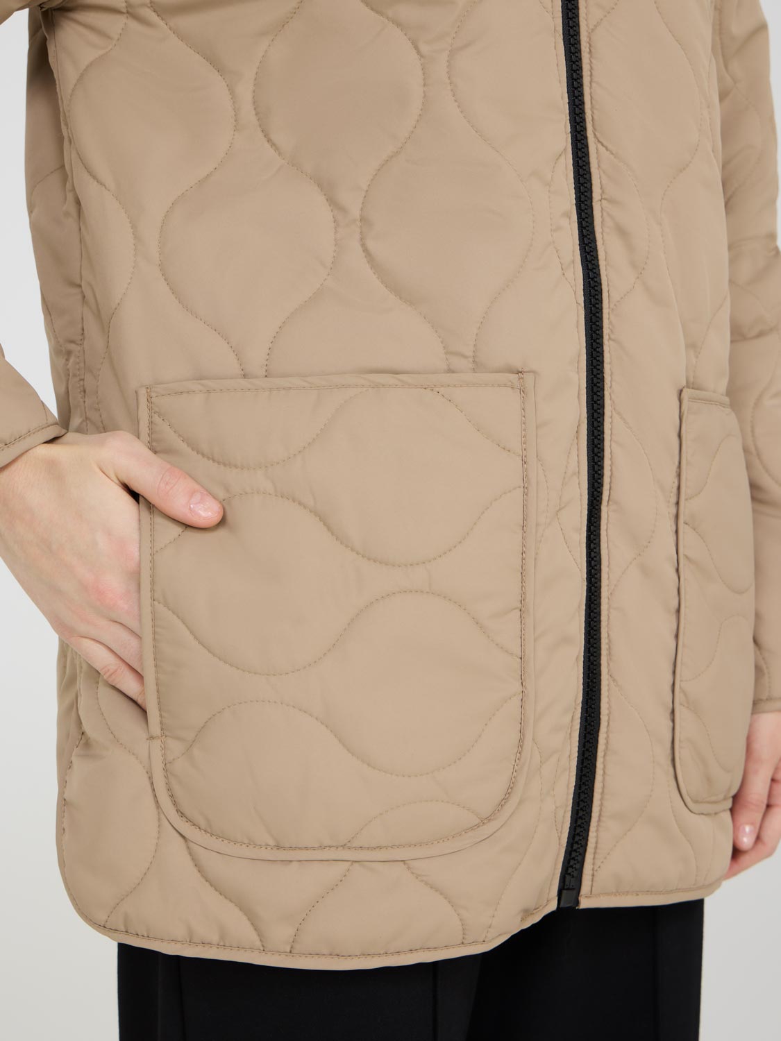 Veste matelassée à capuche