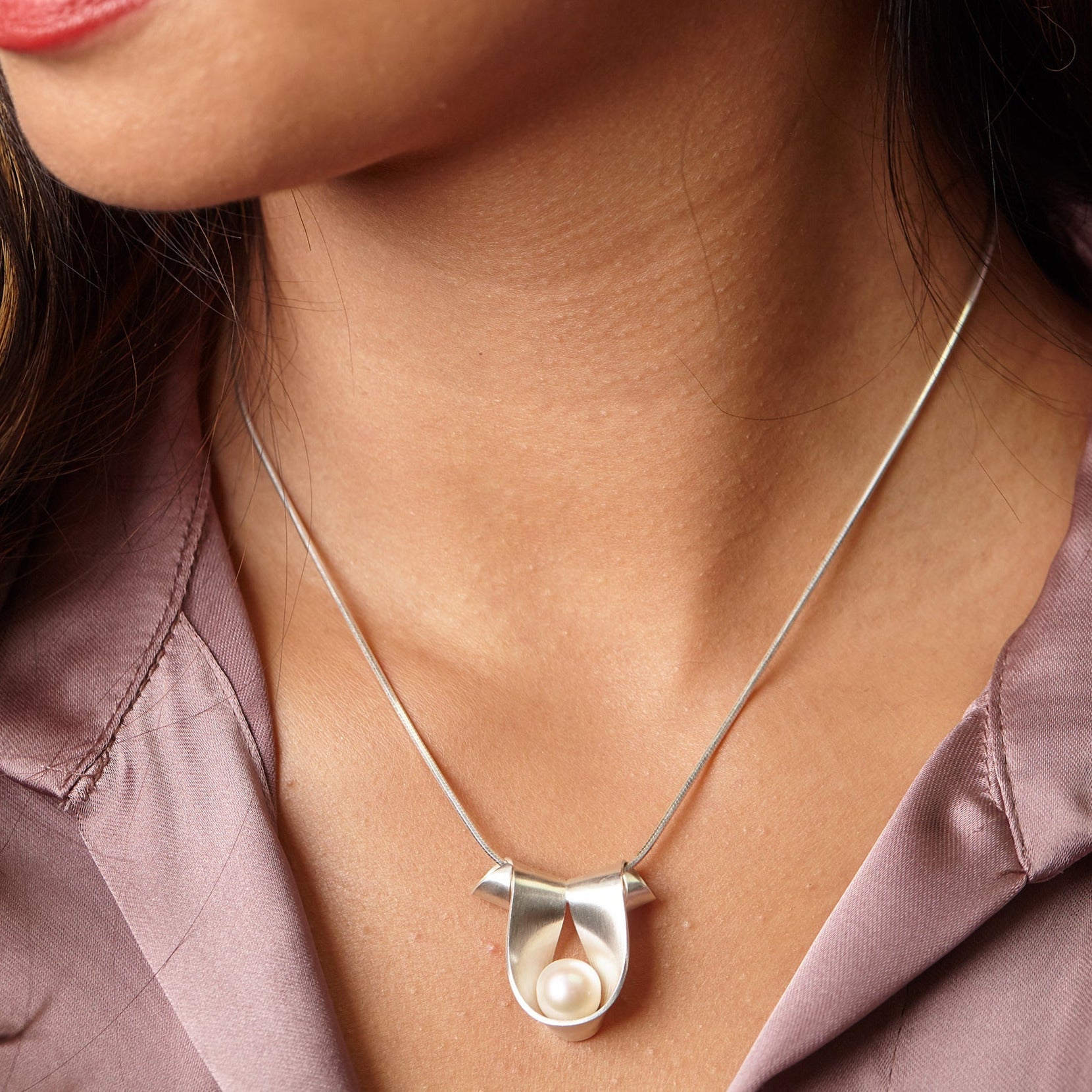 Collection Ruban - Pendentif Ruban avec Perle d'eau douce - Grand
