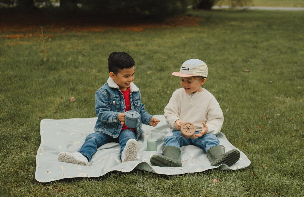 2-in-1 Learning Cup for Snacks and Liquids