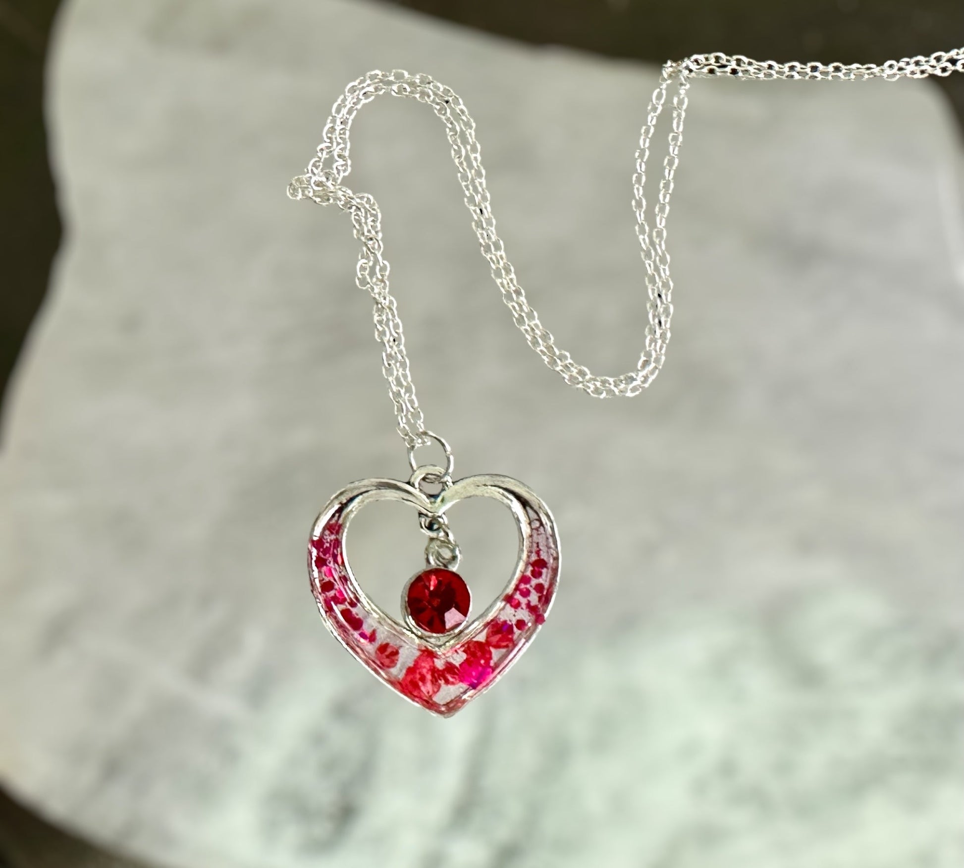Blooming Hearts: Pressed Flower Red & Purple Petal Heart Pendant