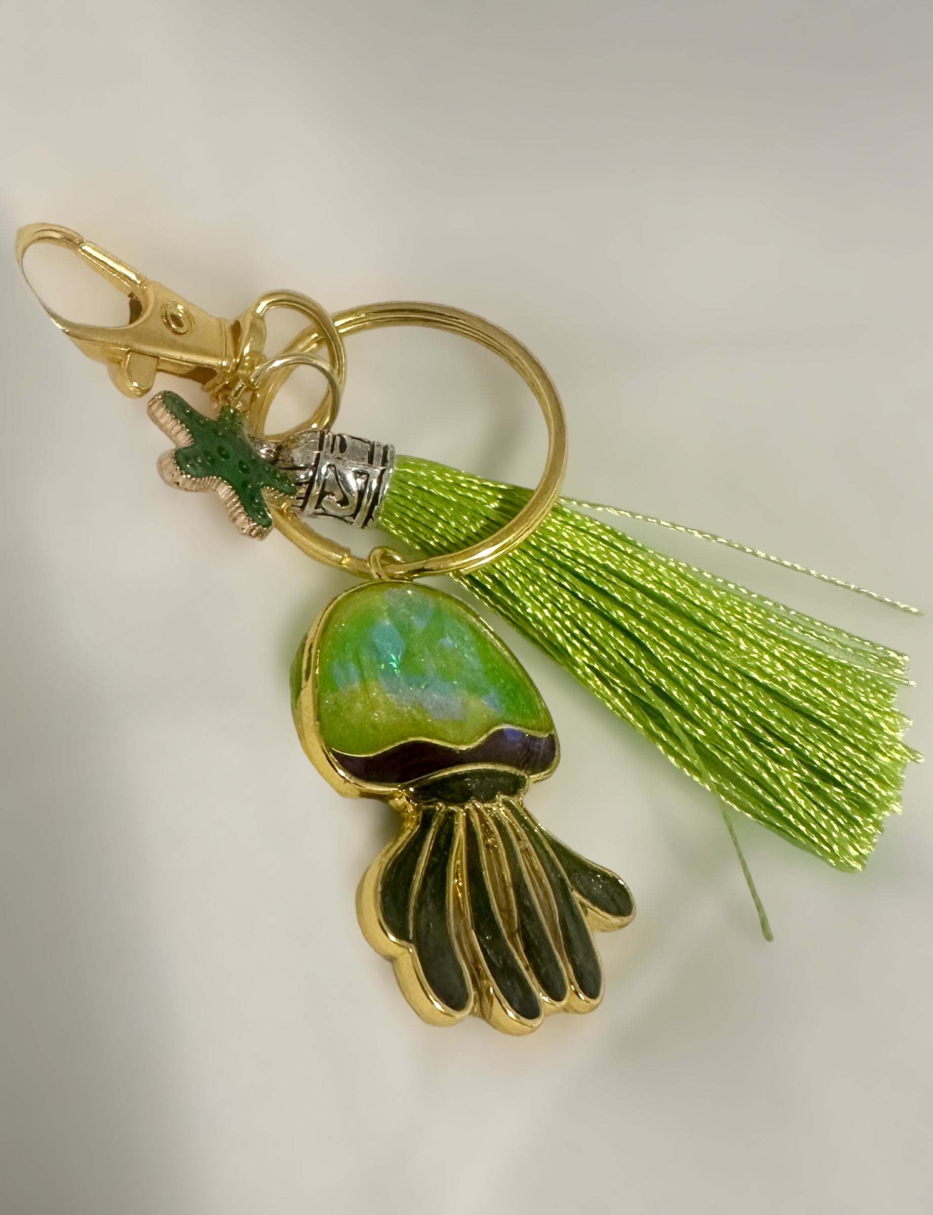 Jellyfish Glow Bag Charm / Keychain – Handmade Resin Jellyfish Charm