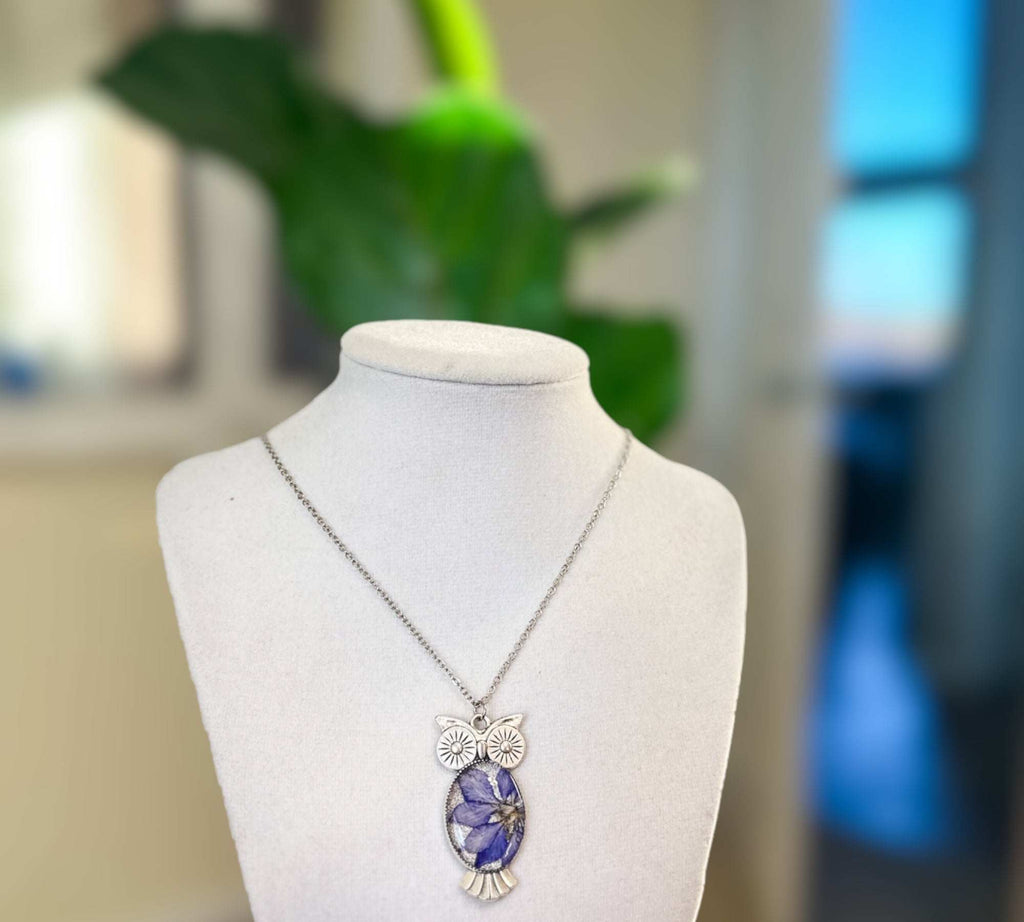 Purple Bloom Owls: Exquisite Silver Owl Pendants with Real Dried Flowers