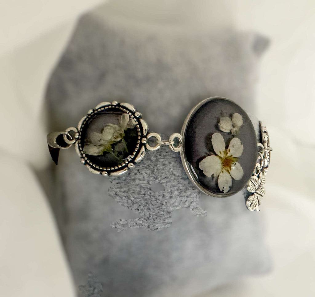 Bracelet - Strawberry Fields Resin Bracelet with Dried Flower Accents