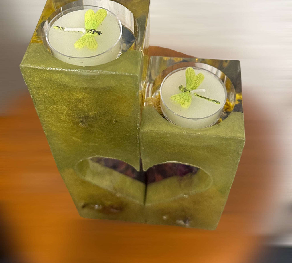 Centre de table en forme de tournesol et de rose : Résine époxy artistique
