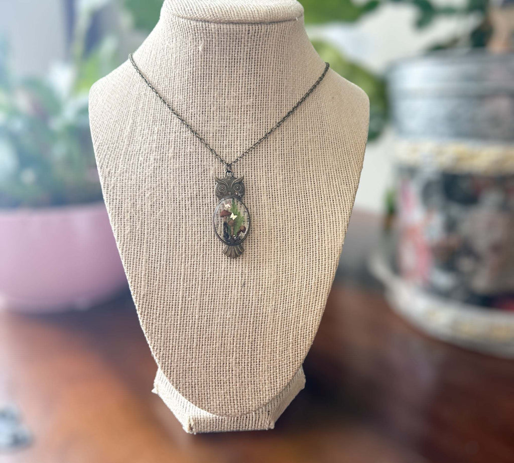 Enchanting Owl Mushroom Forest Pendant - Dried Ferns and Mushrooms