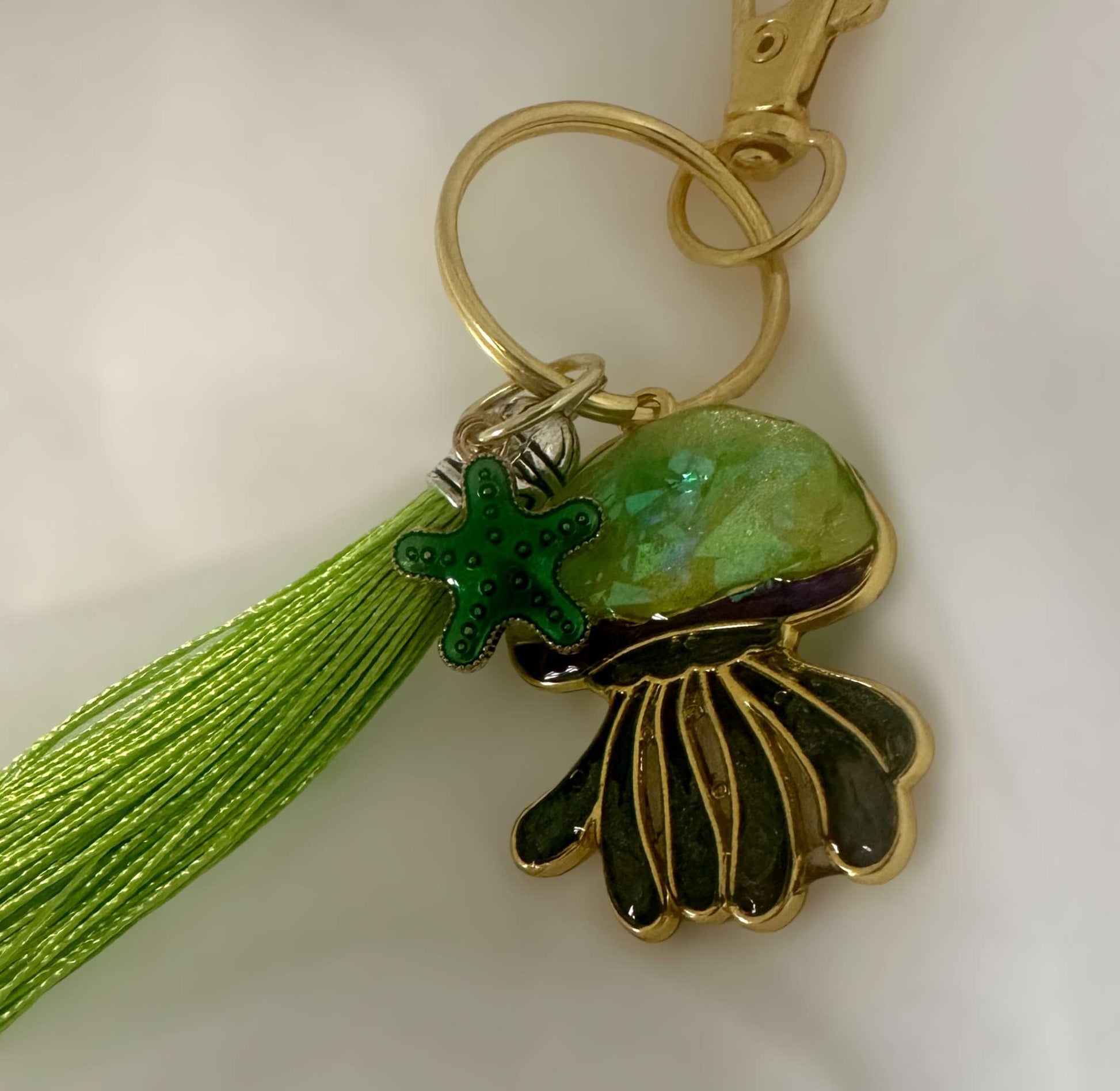 Jellyfish Glow Bag Charm / Keychain – Handmade Resin Jellyfish Charm