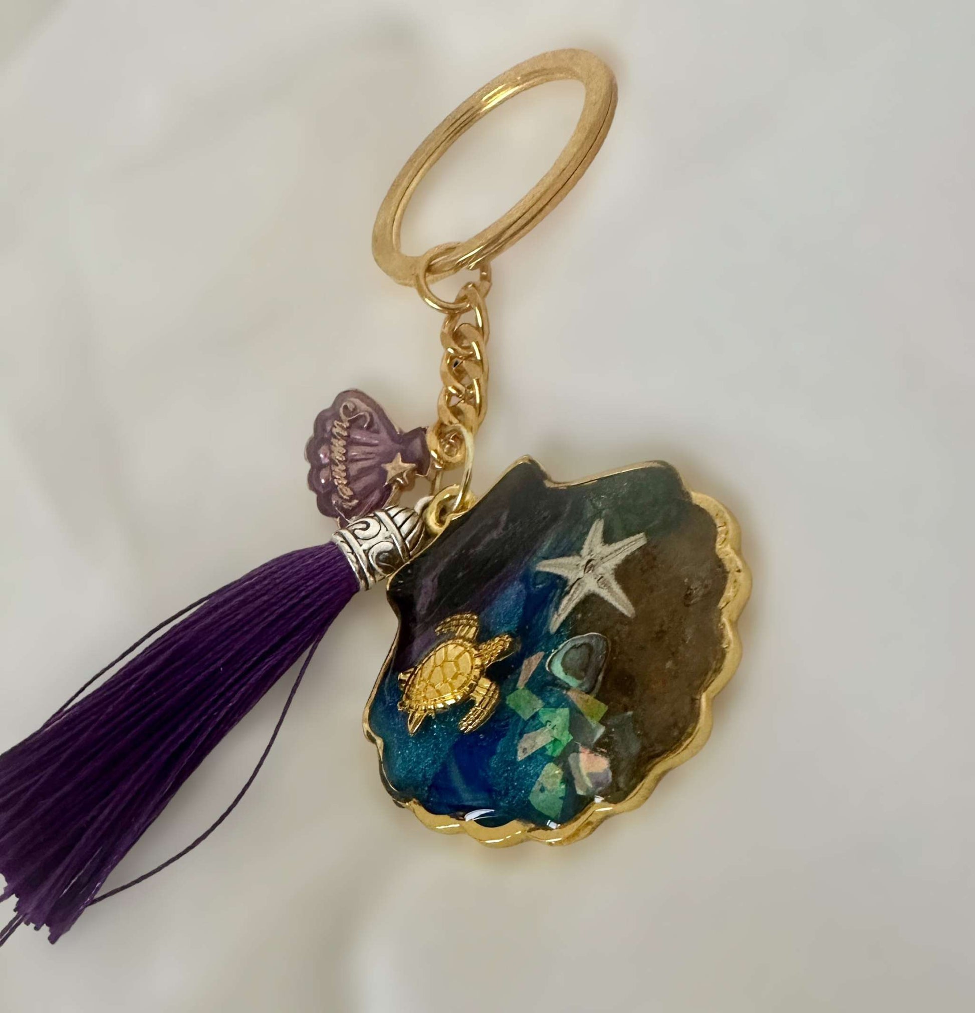 Ocean-Inspired Resin Keychain: Carry a Piece of the Sea with You