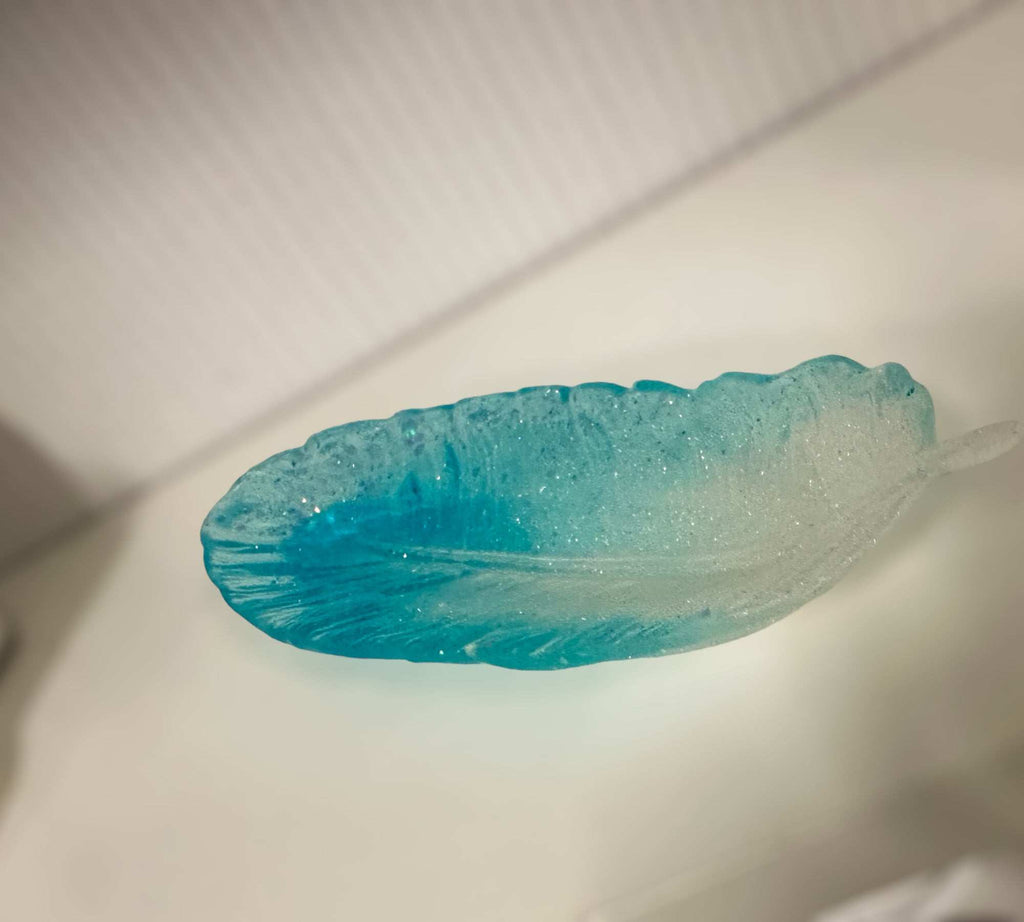 Plateau en plumes - Élégance à plumes - Plateaux en forme de plumes fabriqués à la main