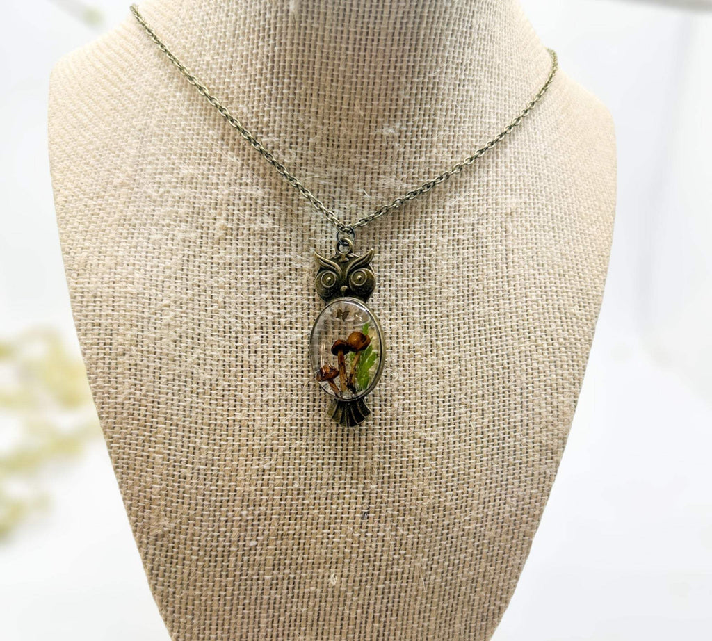 Enchanting Owl Mushroom Forest Pendant - Dried Ferns and Mushrooms
