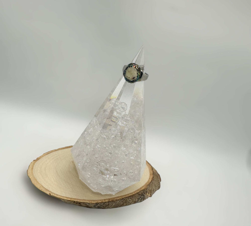 Floral & Pearls Ring Holder - Handmade Resin Holder & Bonus Tray