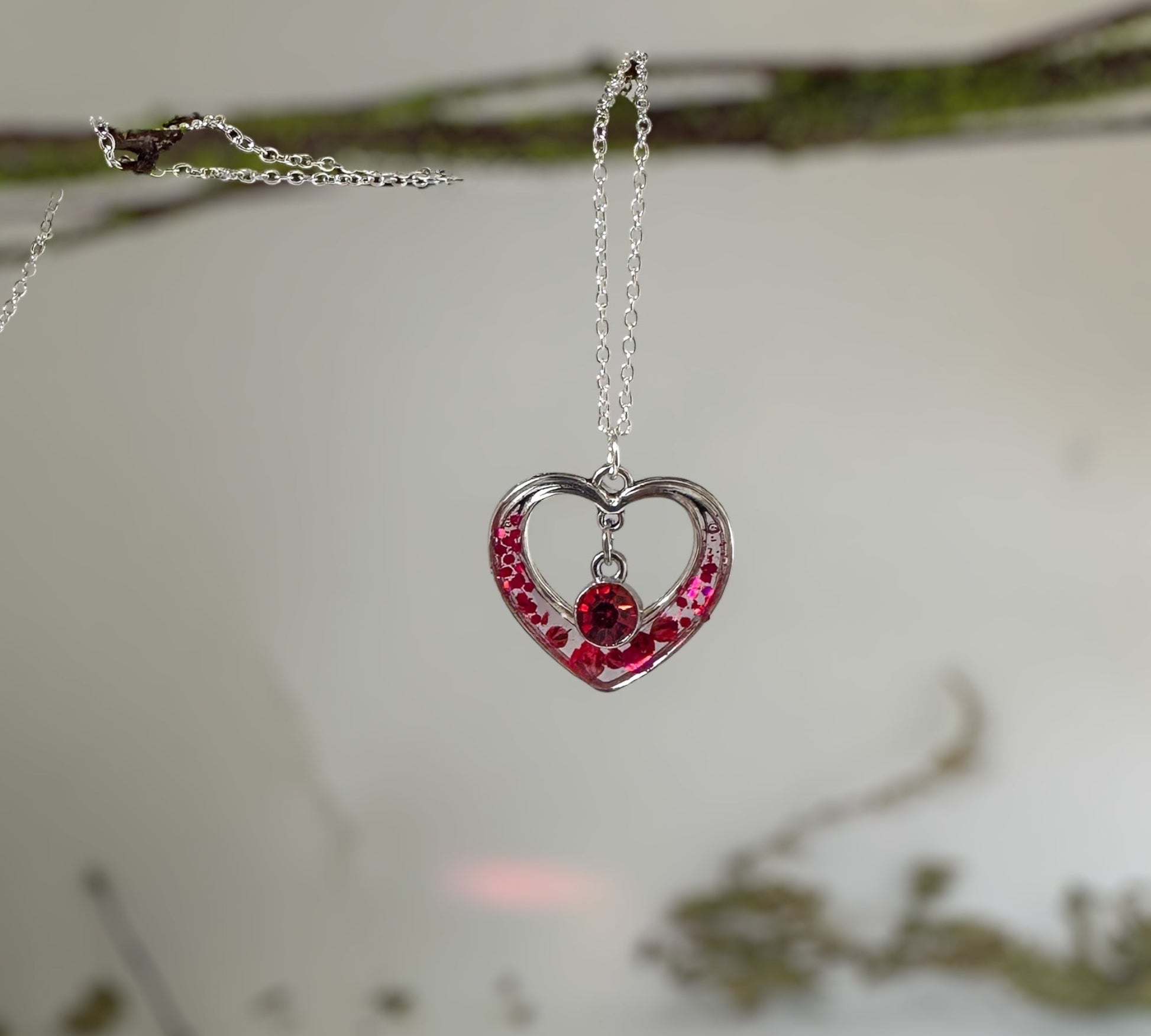 Blooming Hearts: Pressed Flower Red & Purple Petal Heart Pendant