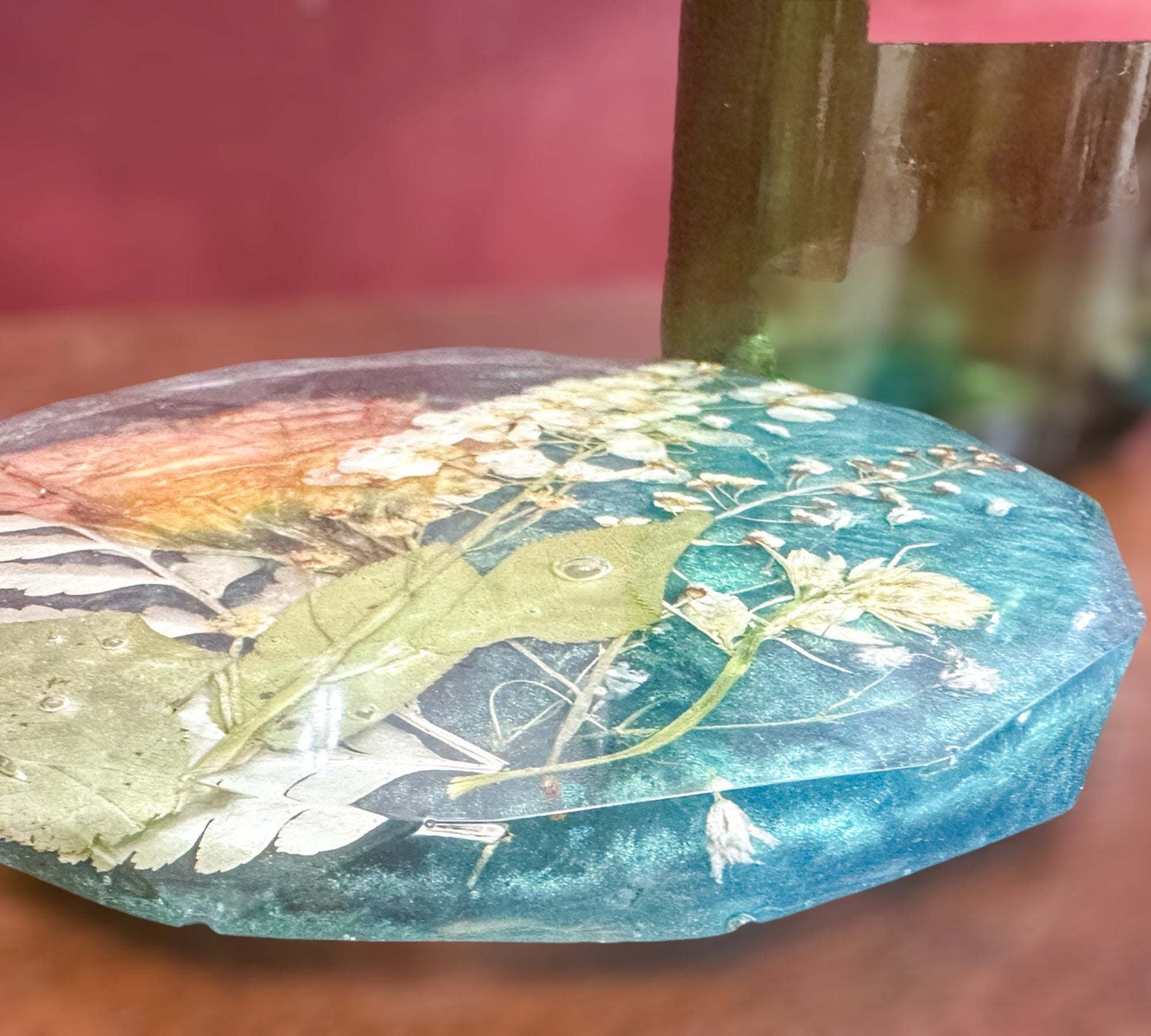 Présentoir à verres à vin avec 2 sous-verres - Thème jardin avec accents bleu sarcelle