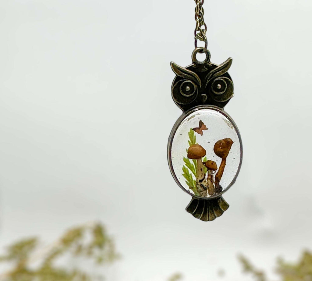Enchanting Owl Mushroom Forest Pendant - Dried Ferns and Mushrooms