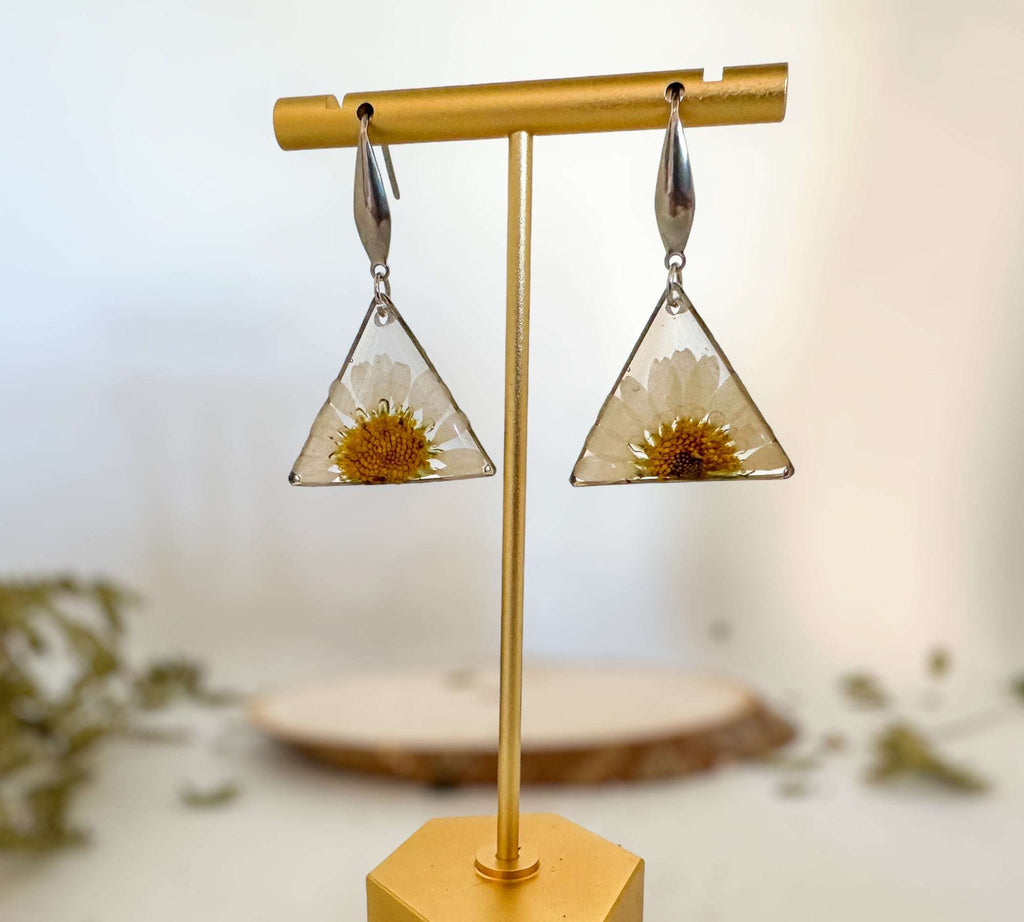 Daisy Charm - Handmade Pressed Flower Petal Resin Earrings