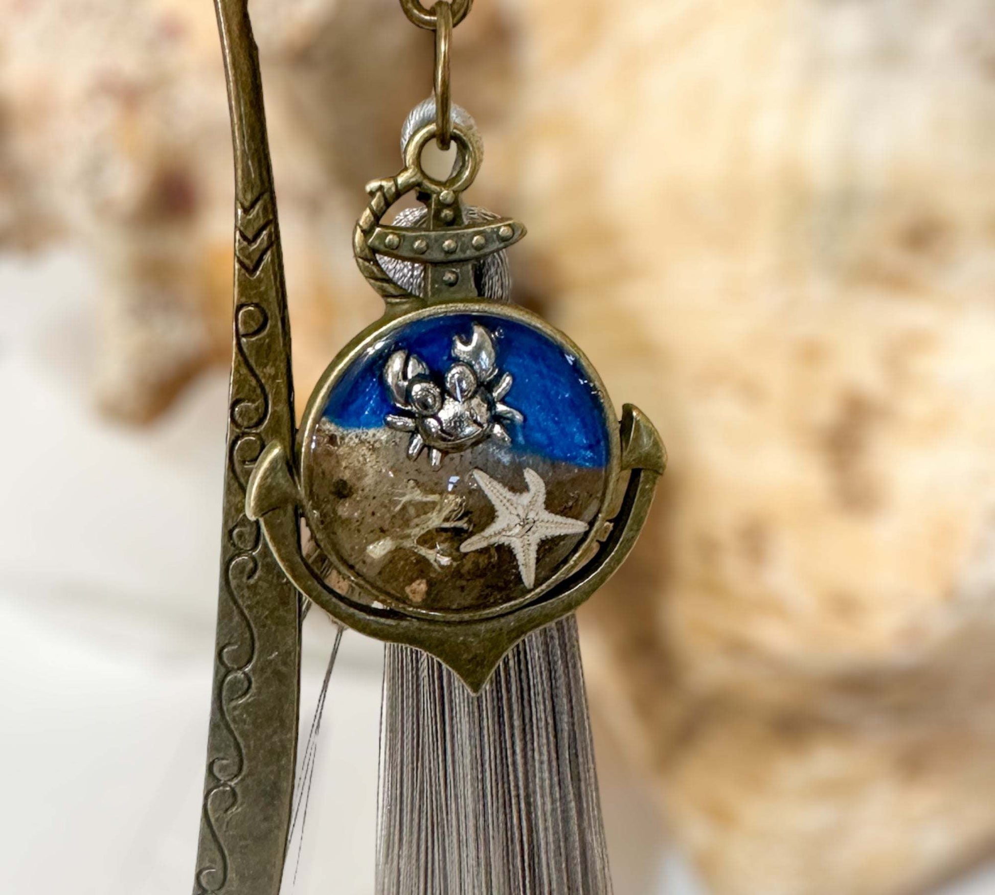 Oceanic Treasures: Handcrafted Resin Bookmarks with Real Sand & Seashells