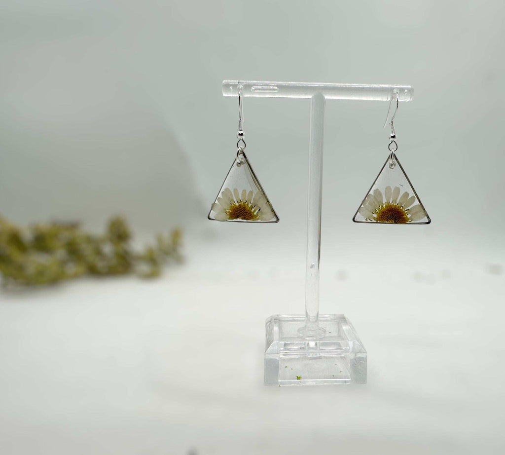 Daisy Charm - Handmade Pressed Flower Petal Resin Earrings