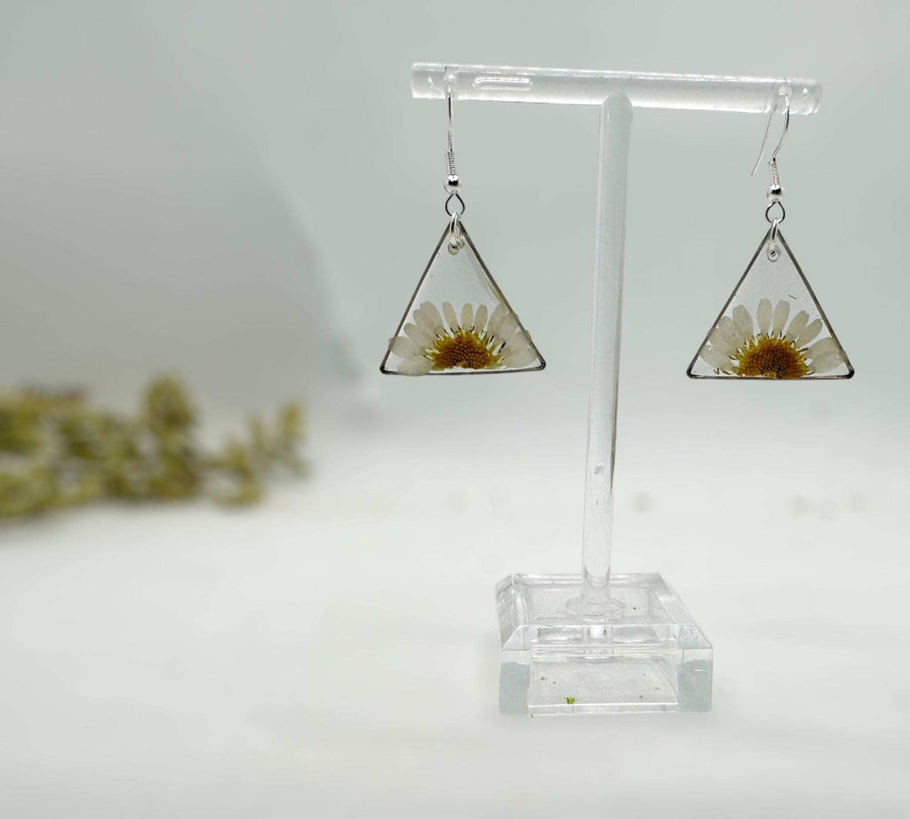 Daisy Charm - Handmade Pressed Flower Petal Resin Earrings