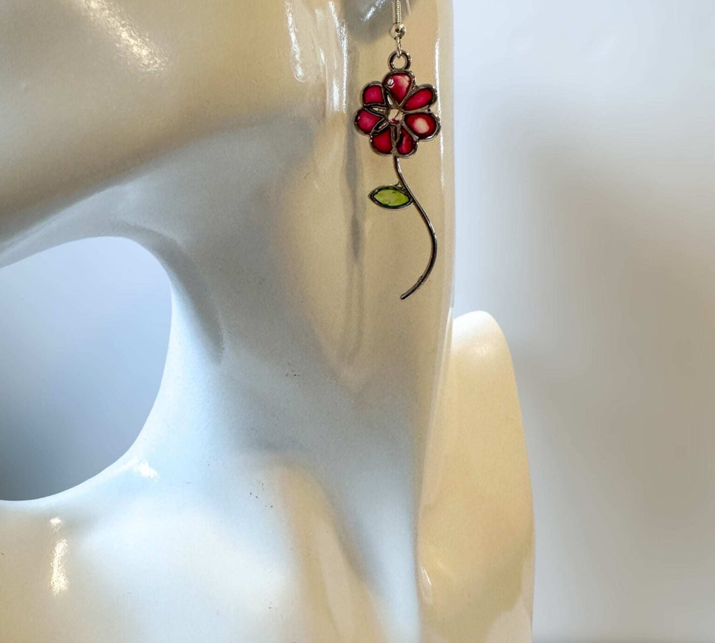 Handmade Quartz Blossom Resin Earrings - Bloom with Nature's Energy