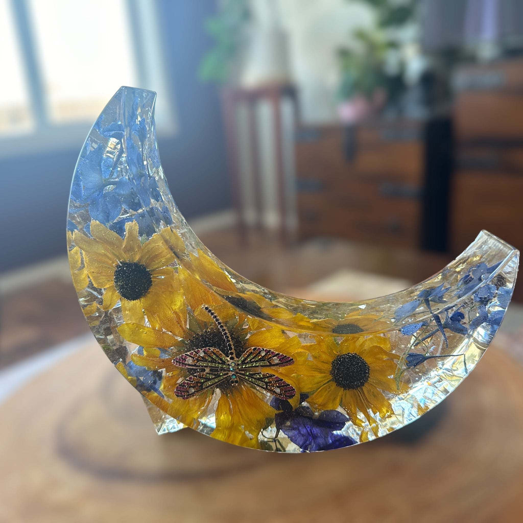 Tournesol céleste et lune : veilleuse en résine libellule et tournesol