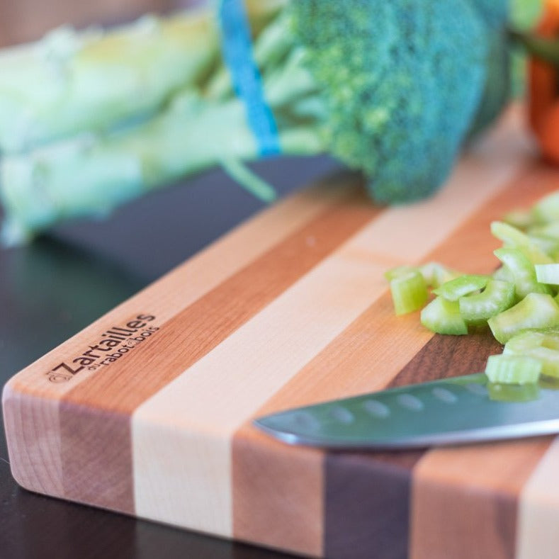 Wood Cutting Board, the Unique 'D-Zartailles'